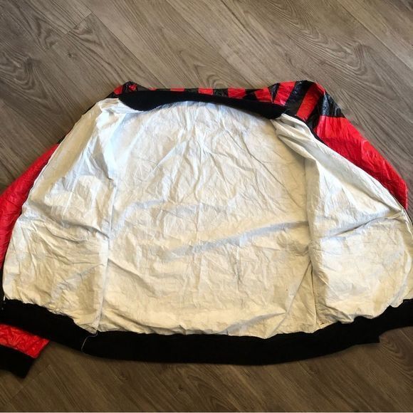 Leslie Jordan SF Moma Jacket Vintage Tyvek Size Medium biker‎ cycling pop art - Picture 4 of 9